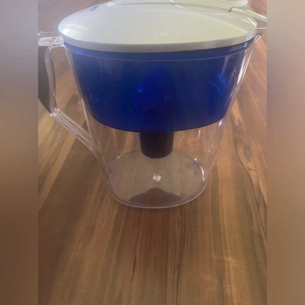 PRE OWNED PUR Water Filtration System